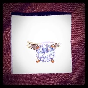 Cocktail Ring (NWOT)